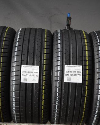 4 Pneumatici 225/45 R19 Michelin Pilot Sport 4