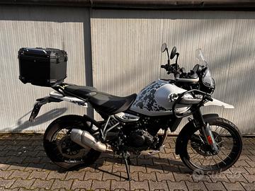 Himalayan 450 Camet white