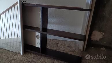 Mobiletto bagno con specchio