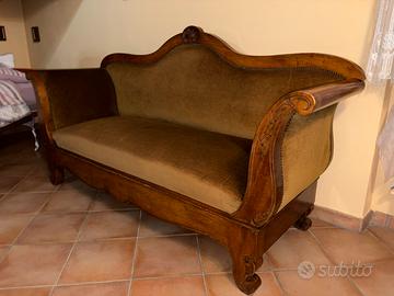 Divano antiquariato vintage