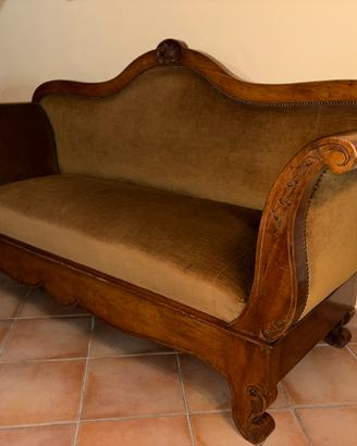 Divano antiquariato vintage