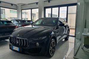 MASERATI LEVANTE 275CV