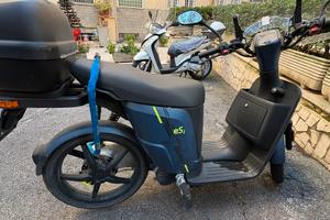 Askoll eS2 EVO 2.8 - Doppia batteria - 180 km -