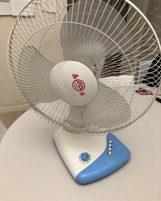 Ventilatore da tavolo a tre velocità