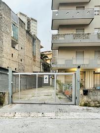 Garage/deposito MQ 74