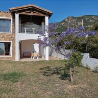 Trivano vista mare a 2/3 min dalla spiaggia