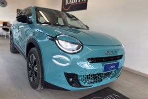 Fiat 600 Hybrid 136 CV Icon 7000KM