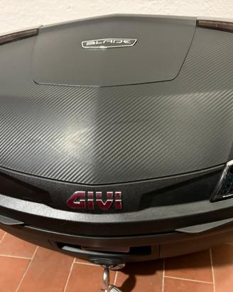 Bauletto GIVI 47l litri - usato una volta - NUOVO