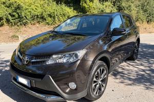 Toyota RAV4 2.0 4x4 AWD (2014) – Dynamic