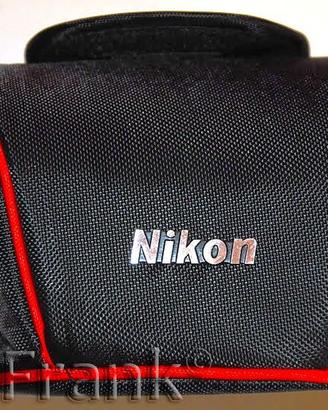Borsa custodia Obiettivi Mirrorless Compatte NIKON