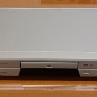 Lettore DVD TOSHIBA SD-210EE con telecomando