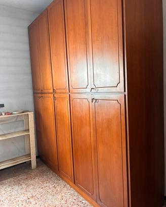 Capiente Armadio Guardaroba vintage legno