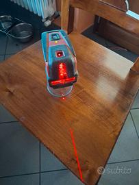 PERFETTE CONDIZIONI LASER HILTI . SENZA DIFETTI