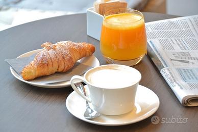 Bar con dehor via tripoli