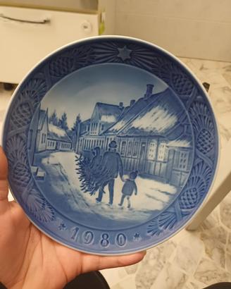 Piatto Royal Copenhaghen anno 1980