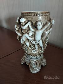 vaso di porcellana di Capodimonte  anni 50