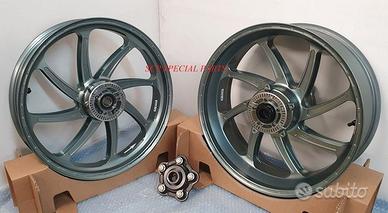 BMW M 1000 RR CERCHI UFFICIALI SUPERBIKE PVM