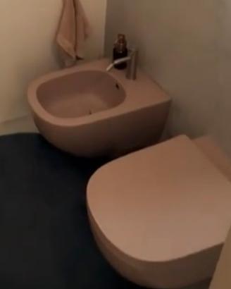 Set 2 vasi + 1 bidet