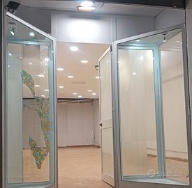 Locale commerciale Torre del Greco di circa 100 mq