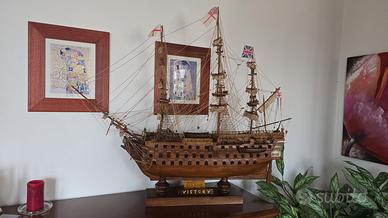 Nave in legno Victory