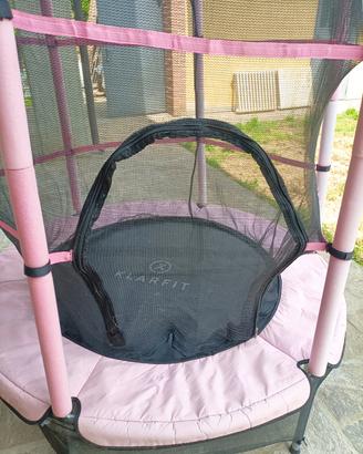saltarello rosa per bambini piccoli 