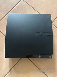 PS3 Slim + 3 Giochi e Cavi + 1 Controller