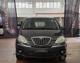 Lancia Musa 0ro Plus 1.4 16v del 2011 AUTOMATICA