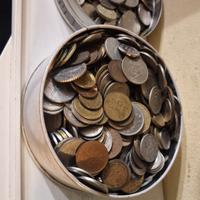 Numismatica  varie monete anche antiche 