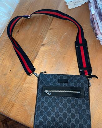 Sacoche gucci