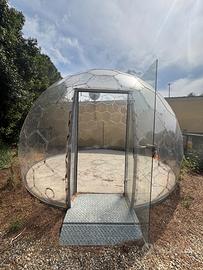 Cupola geodetica trasparente da esterno con porta