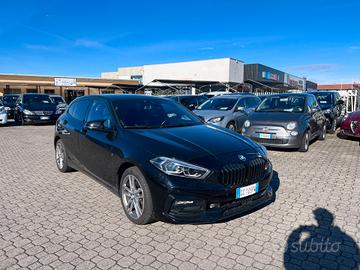 Bmw 118 118d 5p. Msport