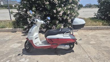 scooter Peugeot Django