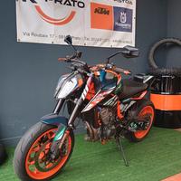 KTM 890 Duke R