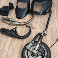 vari pezzi scooter