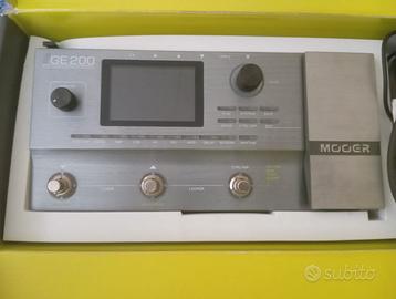 PERDALIERA PER CHITARRA MOOER GE 200