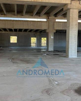Immobile di 400 m² a Caianello