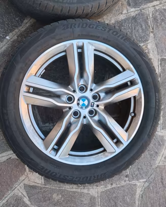 Cerchi 18 BMW M Sport 570M con gomme invernali - X