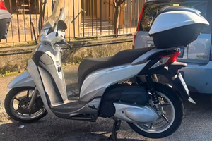 Honda SH 300  2015
