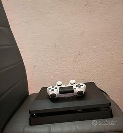 PS4 slim