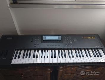 TASTIERA YAMAHA QS 300 + CUSTODIA