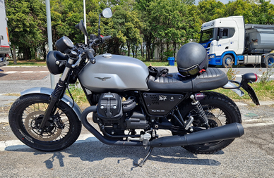 Guzzi v7 III rough 2019