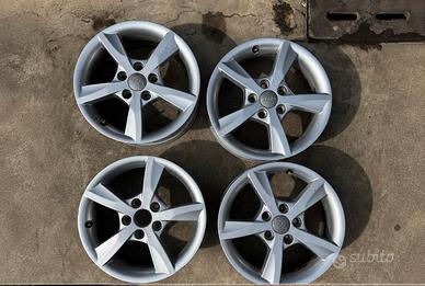 CERCHI ORIGINALI AUDI A3