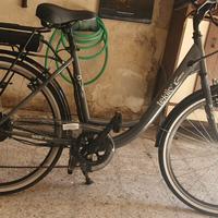 Bicicletta elettrica nuova