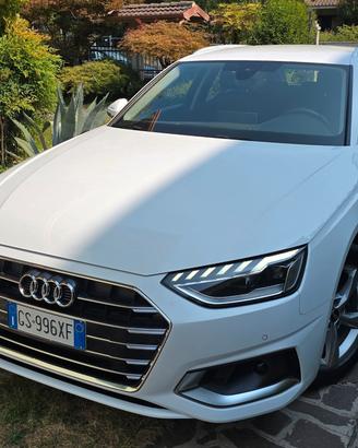 Audi A4 Avant 35 TDI/163 CV S tronic line edition