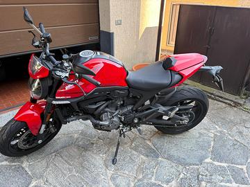 Ducati Monster 937 + - 2022 - 2500km
