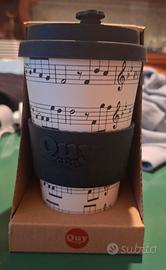 Tazza con decorazione musicale