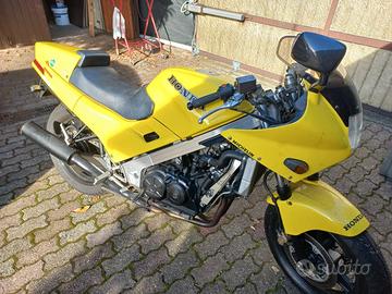 Honda VFR - 1987