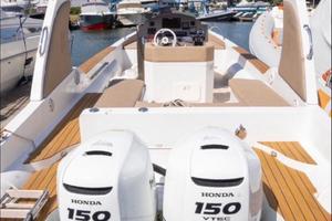 Gommone Revenger 28.70