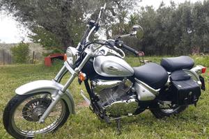 Suzuki VL Intruder 250 - 2002