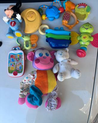 Set giocattoli per neonati